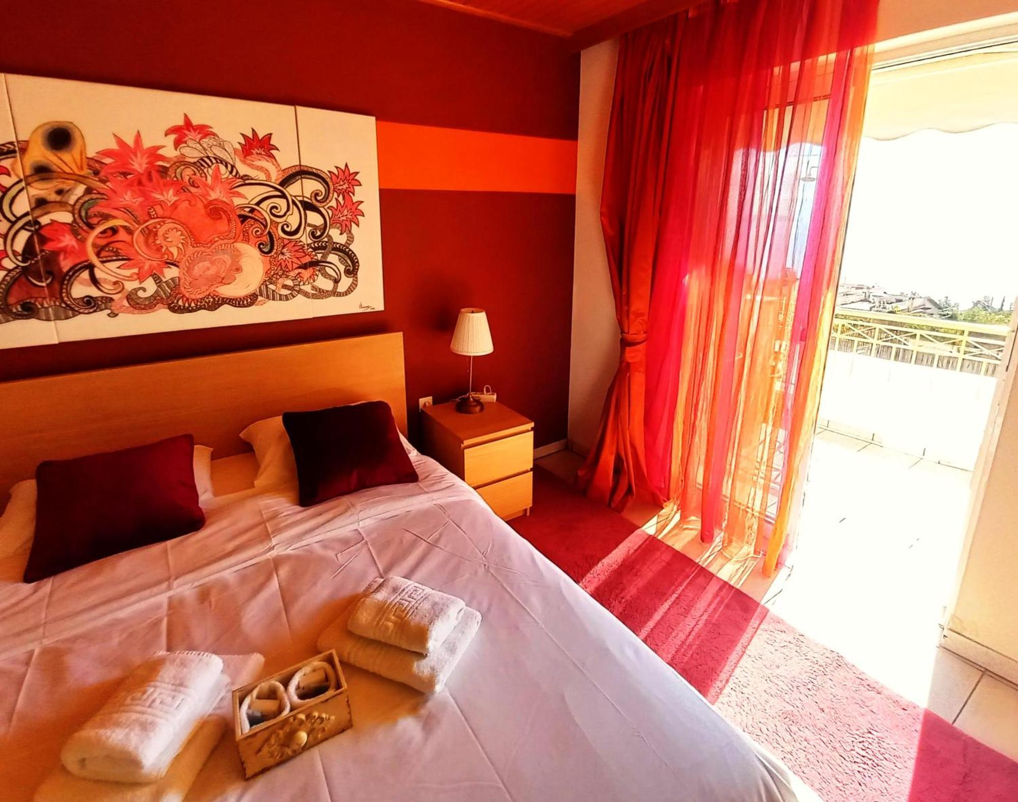 Villa "Eva" - Entire Beachfront Holiday Home - 4S Agia Marina  외부 사진